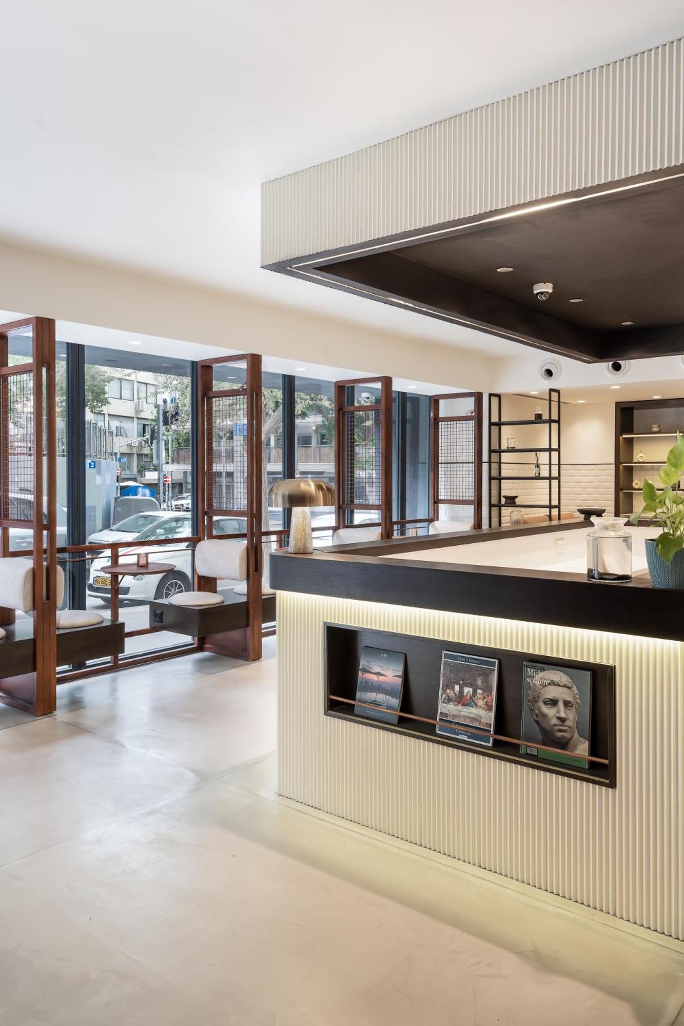 Mulan Hotel Tel Aviv Exterior photo